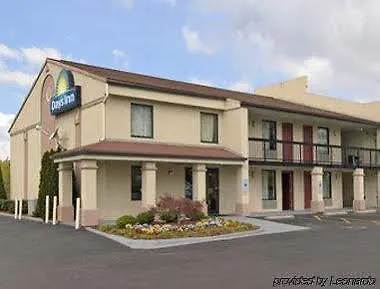Days By Wyndham Salem North 2* Winston-Salem